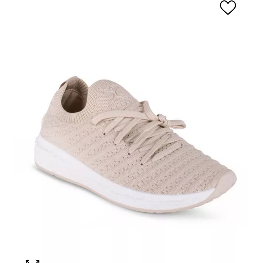 Danskin Bloom Textured Sneaker Cream